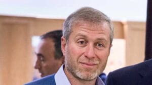 Roman Abramovich, the sanctioned Russian oligarch, is facing renewed scrutiny after a group of MPs urged HM Revenue & Customs (HMRC) to investigate allegations that he may owe up to £1 billion in unpaid taxes.