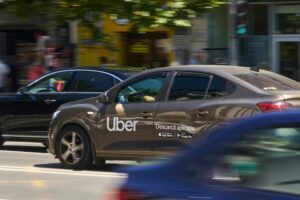 Uber has launched a new on-demand delivery service called Courier, designed to help individuals and small businesses across the UK handle everyday errands and deliveries with ease. The service, now live in nine cities and set to expand to 20 by the end of the summer, is the latest move by Uber to diversify beyond rides and food delivery.