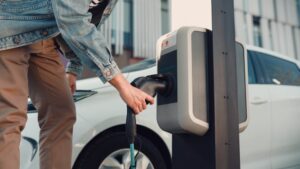 EV charge point operator Believ secures £300m to install 30,000 public EV charge points across the UK, supporting government net-zero targets and boosting EV infrastructure.