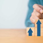 How investors can target £1,000 of monthly passive income