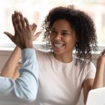 2 FTSE 100 shares with low P/E ratios! Which should I consider buying?