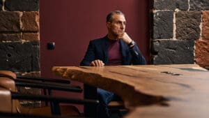 For decades, Armenia’s banking sector operated like an exclusive club—formal, corporate-focused, and resistant to change. Traditional institutions catered mainly to large businesses, leaving everyday customers with outdated processes and limited access.