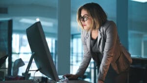 The proportion of women studying computing degrees in the UK has risen to 25 per cent for the first time, according to new analysis of Higher Education Statistics Agency (HESA) data by online lab-hosting platform Go Deploy.