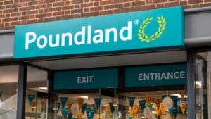 Discount retailer Poundland is set to tap a £30m emergency overdraft after a sharp fall in festive footfall, as new owner Gordon Brothers presses ahead with a major restructuring plan.
